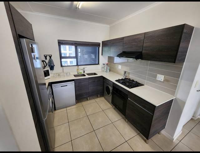 2 BEDROOM APARTMENT FOR SALE IN MODDERFONTEIN